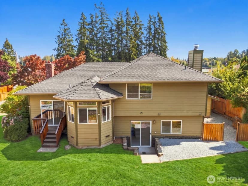 Property photo for 15928 Larch Way, Lynnwood photo 34