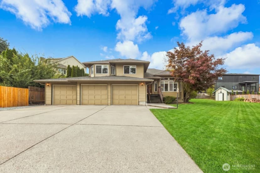 Property photo for 15928 Larch Way, Lynnwood photo 30