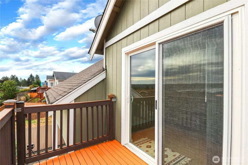 Property photo for 1216 Humphrey Avenue W, Bremerton photo 20