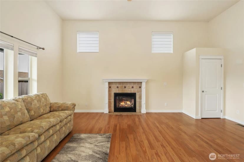Property photo for 1216 Humphrey Avenue W, Bremerton photo 7
