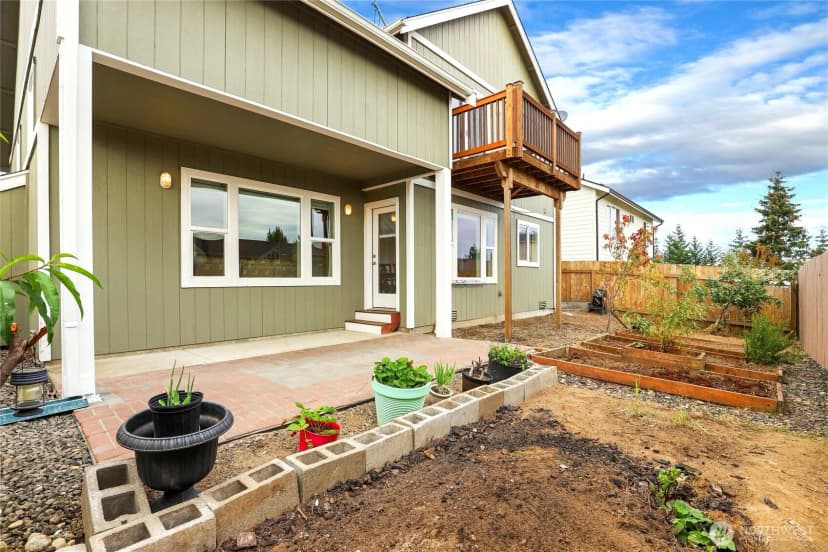 Property photo for 1216 Humphrey Avenue W, Bremerton photo 33