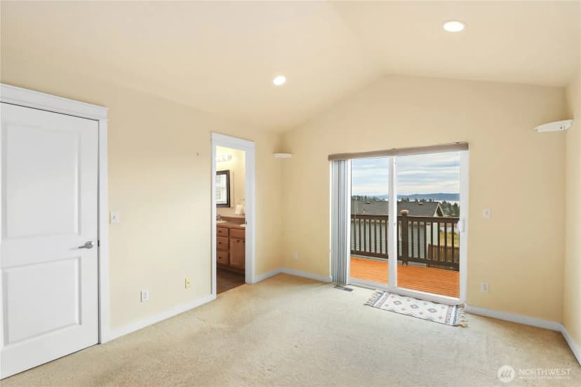 Property photo for 1216 Humphrey Avenue W, Bremerton photo 18