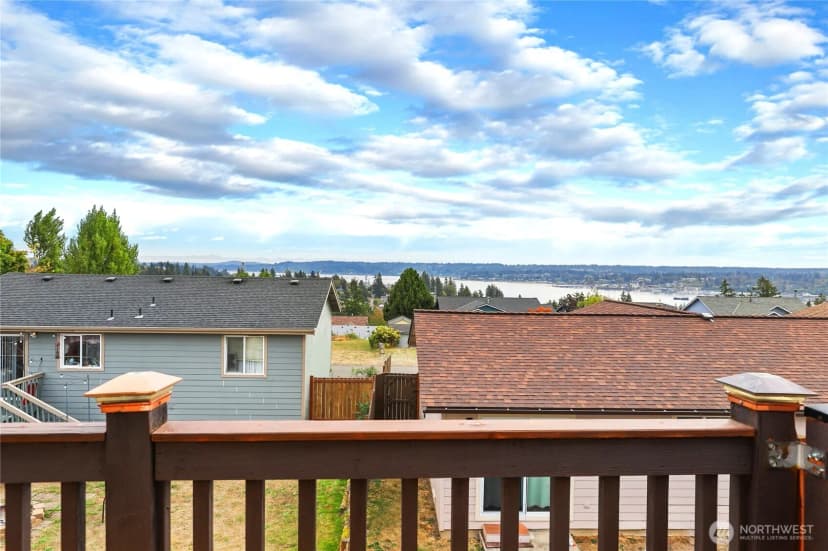 Property photo for 1216 Humphrey Avenue W, Bremerton photo 21