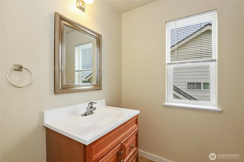 Property photo for 1216 Humphrey Avenue W, Bremerton photo 29