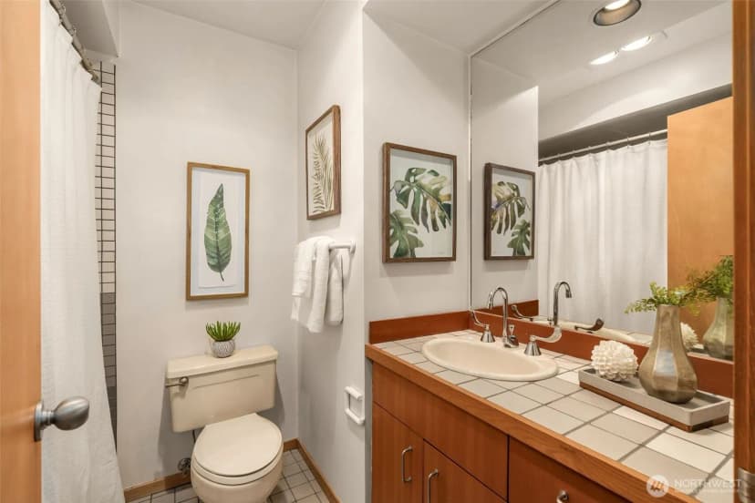 Property photo for 3200 Alki Avenue Sw #201, Seattle photo 18