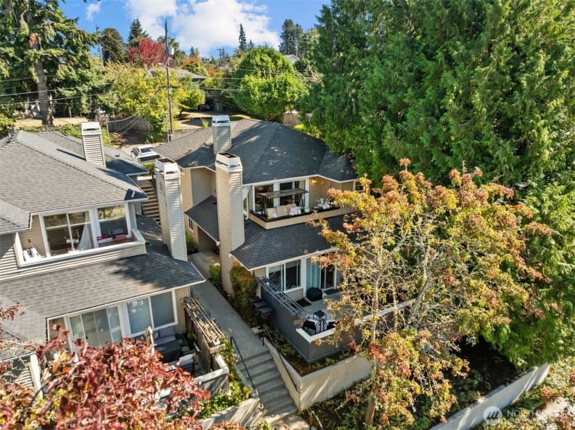 Property photo for 5952 Fauntleroy Way Sw, Seattle photo 17