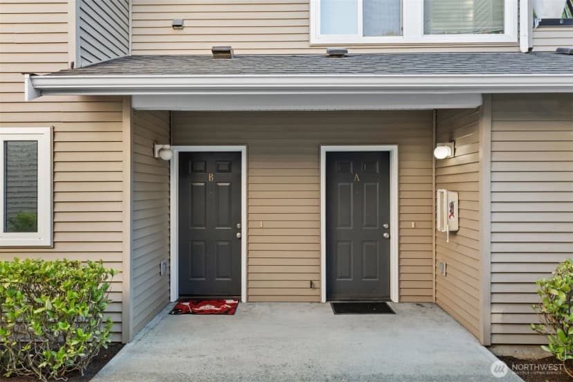Property photo for 5952 Fauntleroy Way Sw, Seattle photo 14