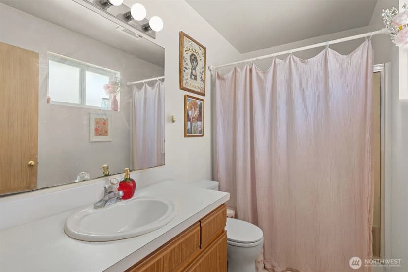 Property photo for 5952 Fauntleroy Way Sw, Seattle photo 10