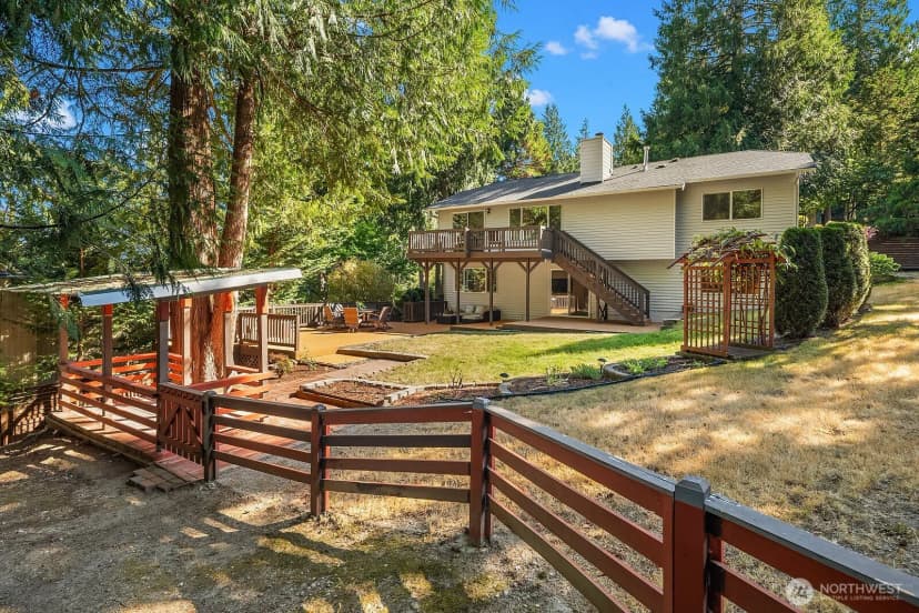 Property photo for 22706 Ne 12th Place, Sammamish photo 38