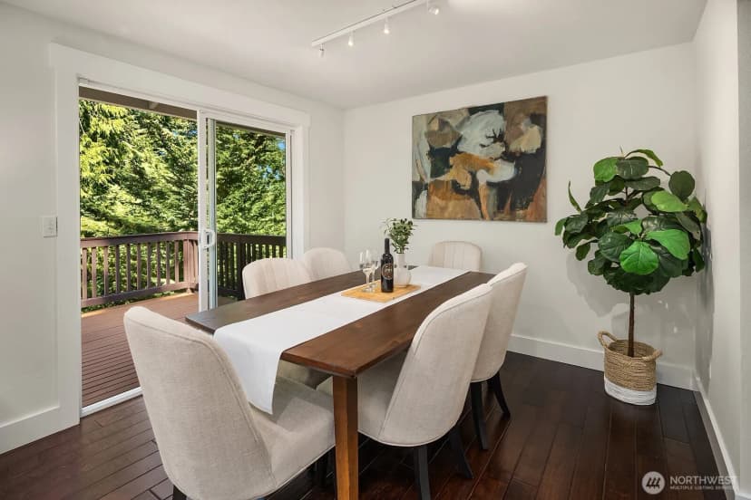 Property photo for 22706 Ne 12th Place, Sammamish photo 7