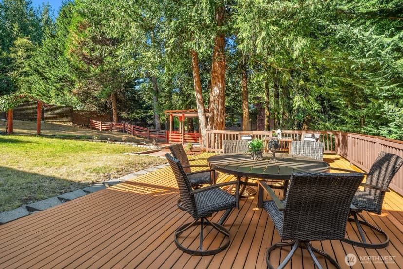 Property photo for 22706 Ne 12th Place, Sammamish photo 32
