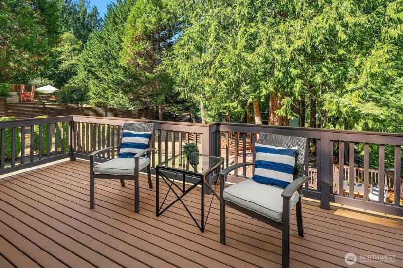 Property photo for 22706 Ne 12th Place, Sammamish photo 8