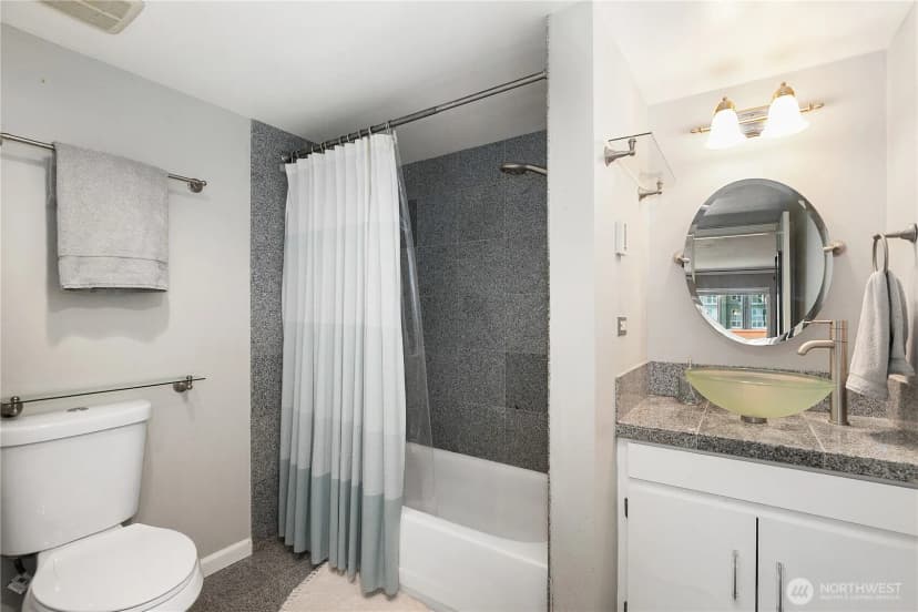 Property photo for 440 St Helens Avenue #202, Tacoma photo 17