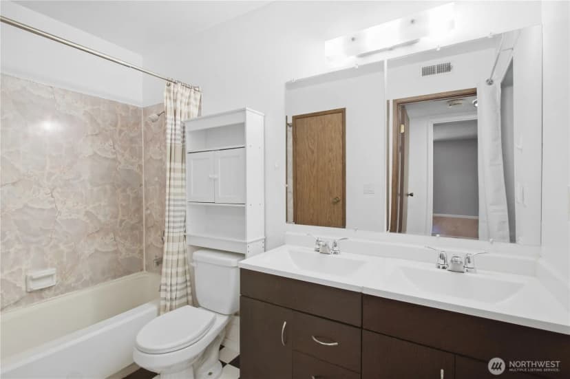 Property photo for 14510 124th Avenue Ne #a7, Kirkland photo 12