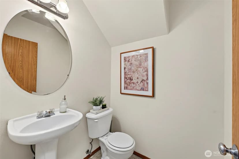 Property photo for 18614 84th Avenue Ct E, Puyallup photo 14