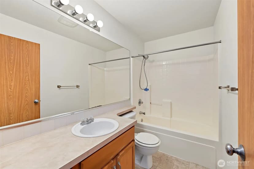 Property photo for 18614 84th Avenue Ct E, Puyallup photo 18