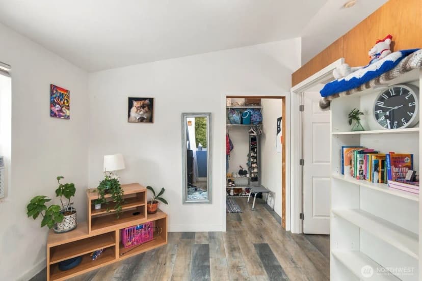 Property photo for 2815 Sw 109th Street, Seattle photo 13