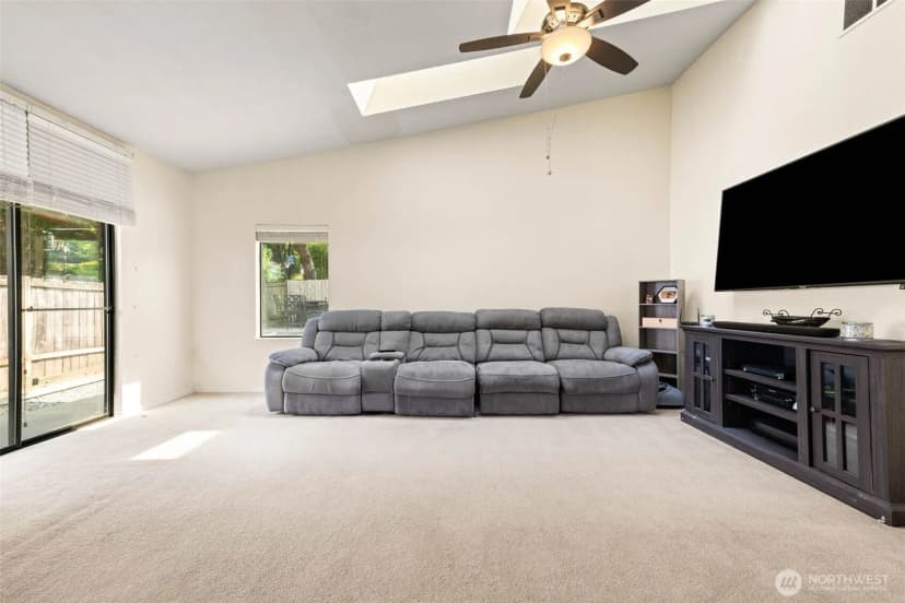 Property photo for 4101 Browns Point Boulevard Ne, Tacoma photo 17