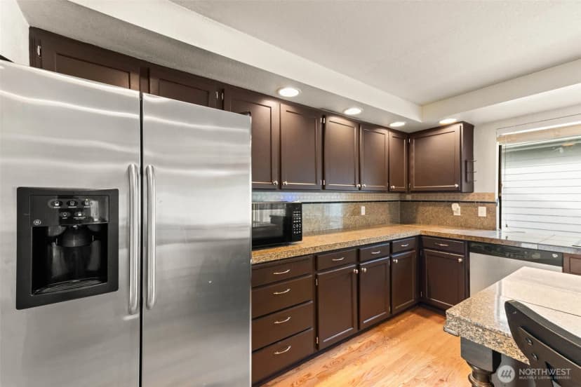 Property photo for 4101 Browns Point Boulevard Ne, Tacoma photo 14