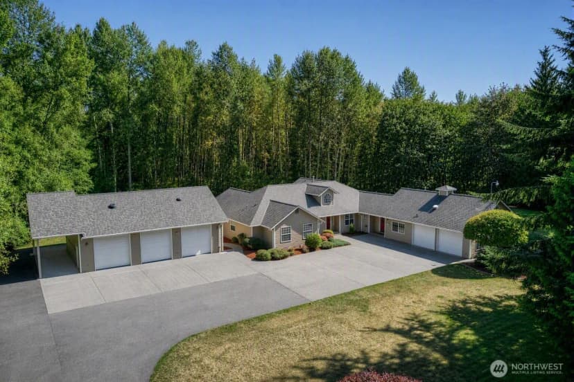 Property photo for 10117 159th Avenue Se, Snohomish
