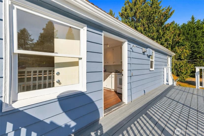 Property photo for 912 S Magnolia Lane, Tacoma photo 23