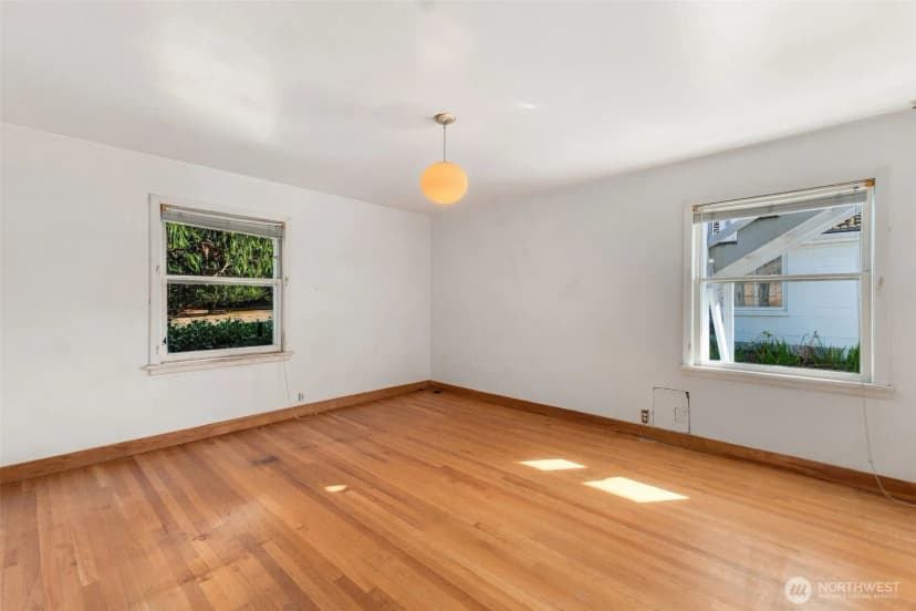Property photo for 912 S Magnolia Lane, Tacoma photo 15