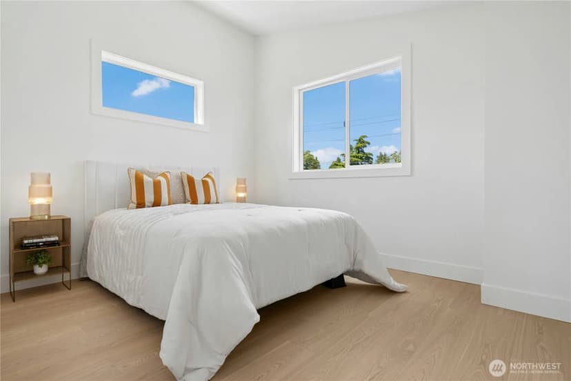 Property photo for 9242 Dayton Avenue N #b, Seattle photo 22
