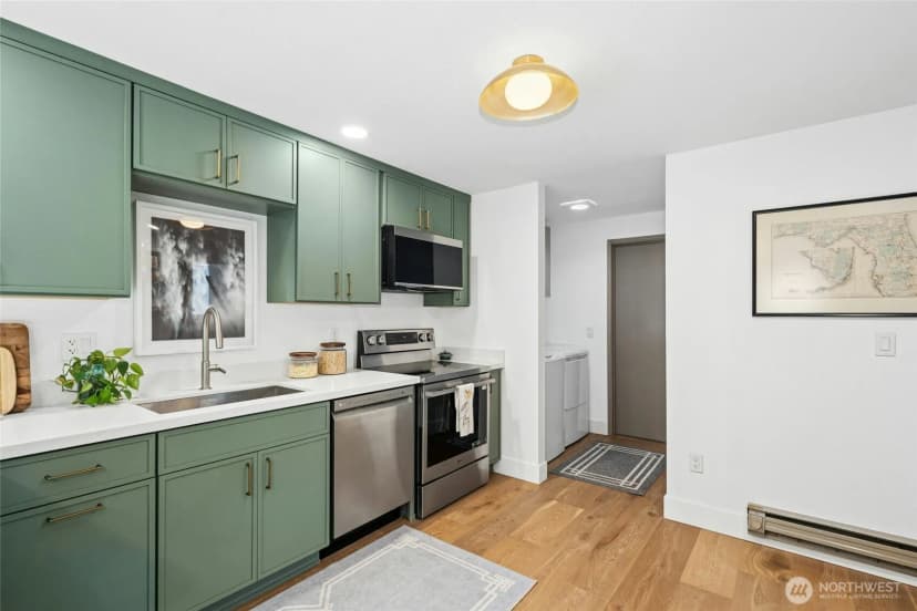 Property photo for 811 Ne 57th Street, Seattle photo 16