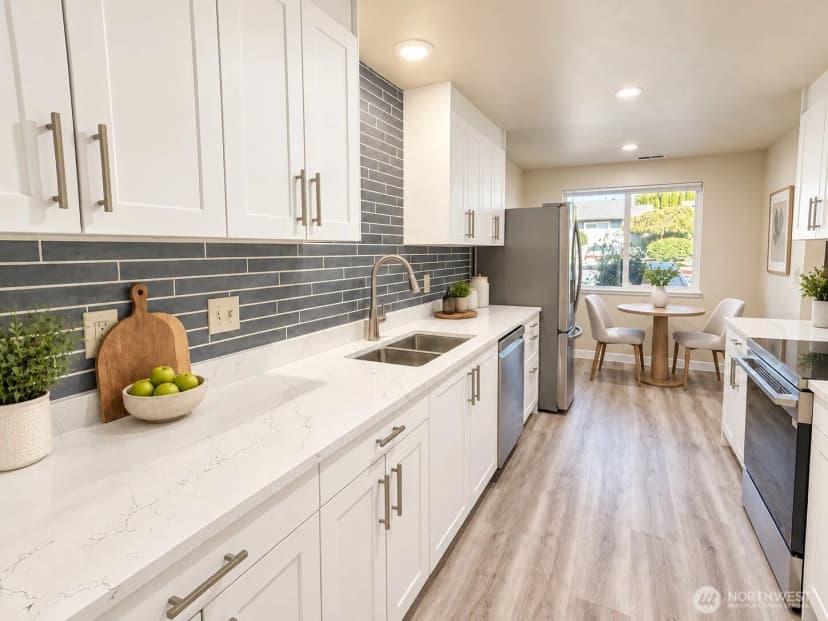 Property photo for 21513 4th Avenue W #c13, Bothell photo 2
