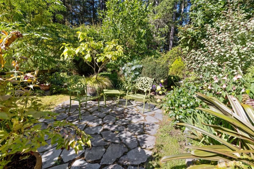 Property photo for 825 Sw Winter Springs Lane, Port Orchard photo 28