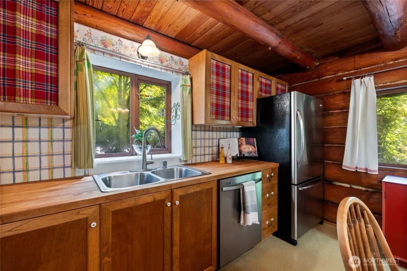 Property photo for 825 Sw Winter Springs Lane, Port Orchard photo 10