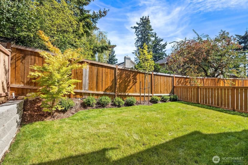 Property photo for 11418 Ne 90th Street, Kirkland photo 23