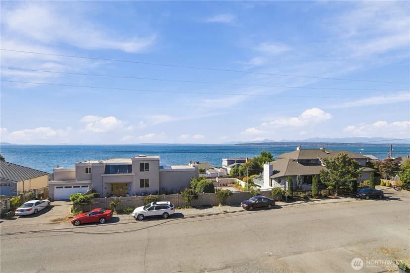 Property photo for 19408 Richmond Beach Drive Nw #a, Shoreline photo 6