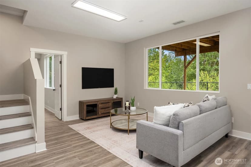 Property photo for 2046 277th Avenue Se, Sammamish photo 28