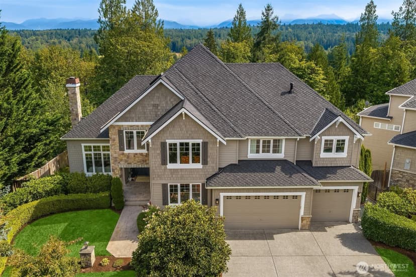 Property photo for 2046 277th Avenue Se, Sammamish