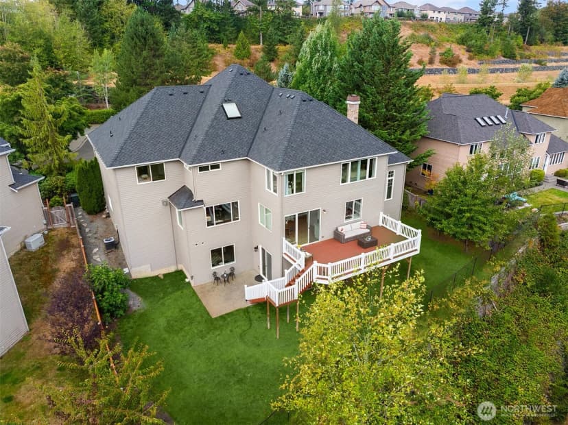 Property photo for 2046 277th Avenue Se, Sammamish photo 33