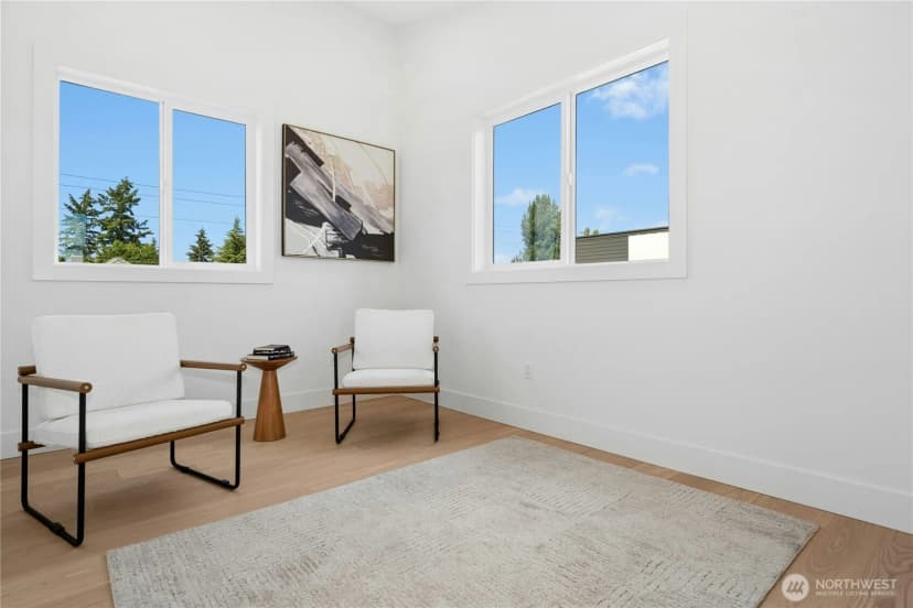 Property photo for 9240 Dayton Avenue N, Seattle photo 21