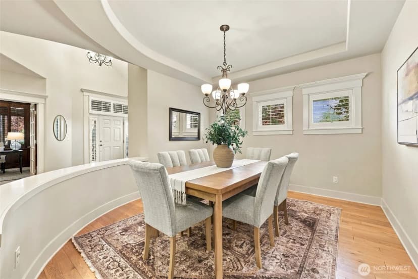 Property photo for 23431 Ne 10th Place, Sammamish photo 11