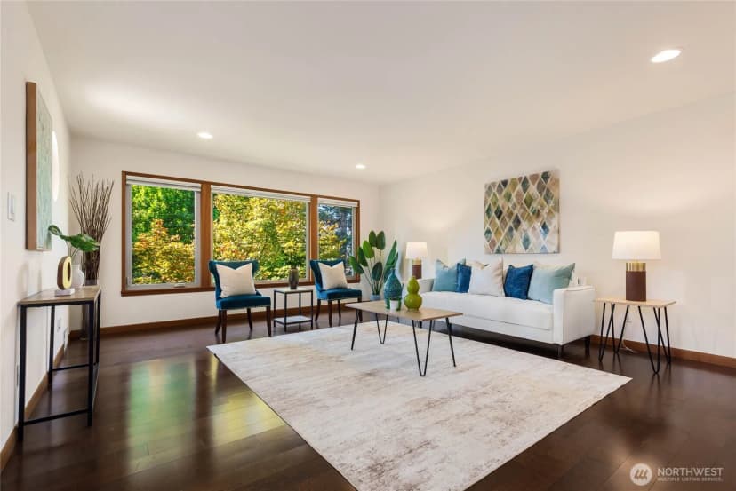 Property photo for 11704 Palatine Avenue N, Seattle photo 6