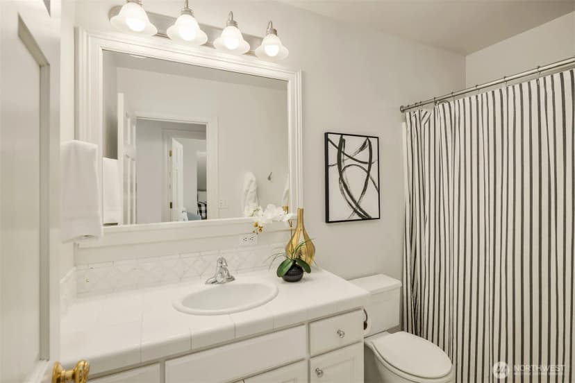 Property photo for 2459 215th Avenue Se, Sammamish photo 29