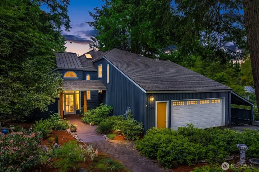 Property photo for 2459 215th Avenue Se, Sammamish photo 4