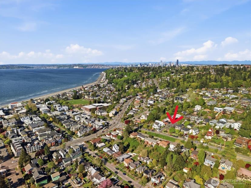 Property photo for 3310 59th Avenue Sw #a & B, Seattle photo 17
