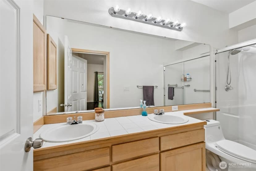 Property photo for 733 114th Street Sw #w103, Everett photo 13