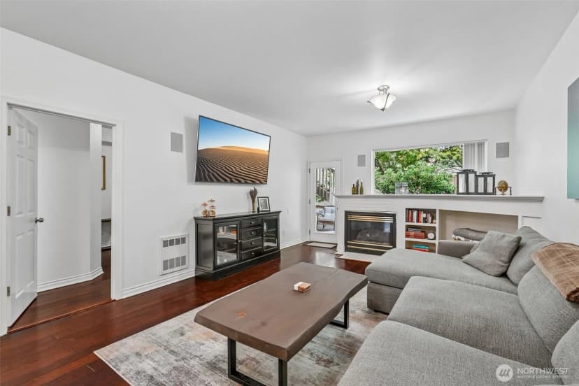 Property photo for 733 114th Street Sw #w103, Everett