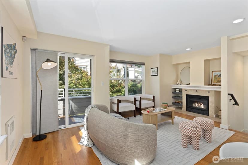 Property photo for 2628 B 57th Street, Seattle photo 4