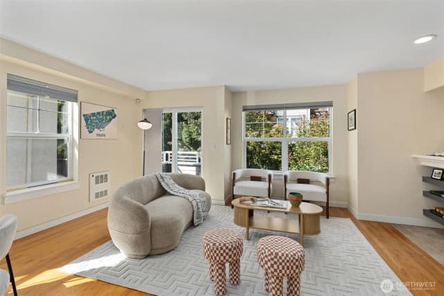 Property photo for 2628 B 57th Street, Seattle photo 5