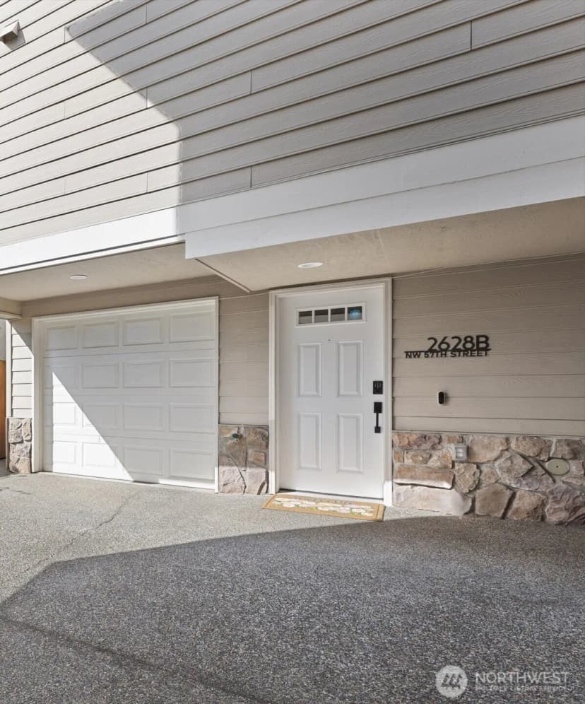Property photo for 2628 B 57th Street, Seattle photo 22
