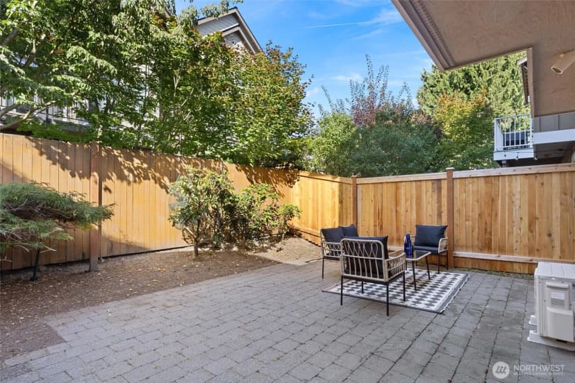 Property photo for 2628 B 57th Street, Seattle photo 20