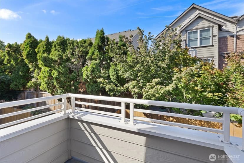 Property photo for 2628 B 57th Street, Seattle photo 17