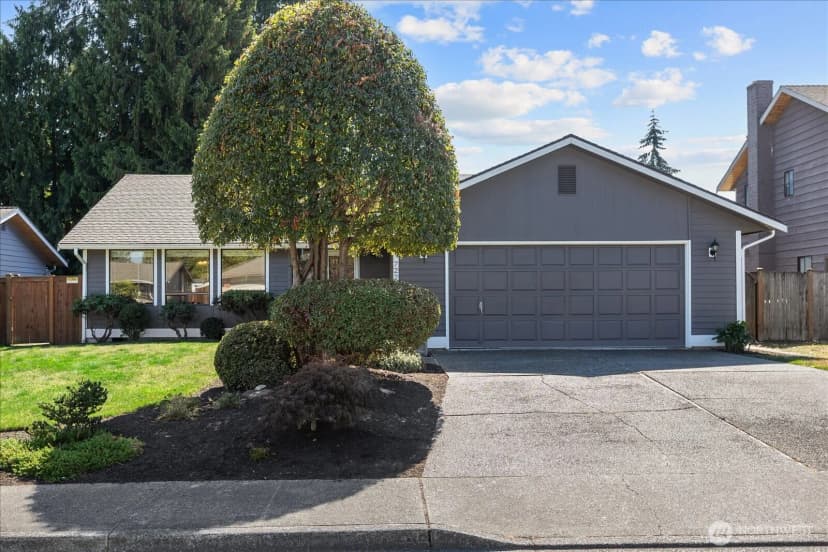 Property photo for 722 89th Street Se, Everett photo 2